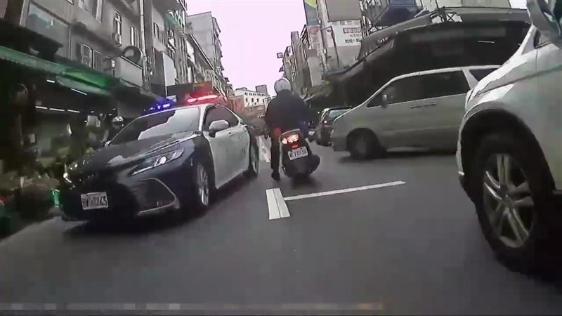 通緝犯三峽街頭玩命竄逃 14張罰單噴4萬