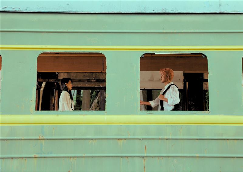 戴佩妮與吳克群的合作，被形容為一場「遲來卻剛好的靈魂對話」。（圖／六度空間提供）