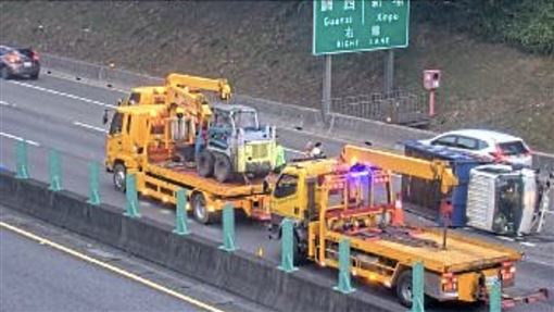 新／快改道！國道事故「全線封閉」堵6km