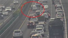 台南,事故,車道,車流,國道,仁德區,追撞,車禍,回堵（圖／翻攝畫面）
