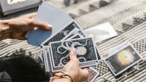 星象「業力引爆」！國師示警做一事下場慘