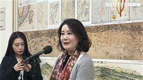 吳思瑤地圖區受訪回應時事。（圖／記者詹宜庭攝影）