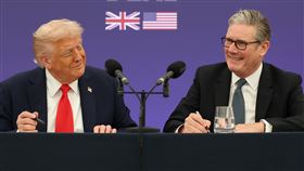 英國部隊很可能很快就會派往格陵蘭並部署當地，以此堵川普的嘴。（圖／翻攝自X平台 @Keir_Starmer）