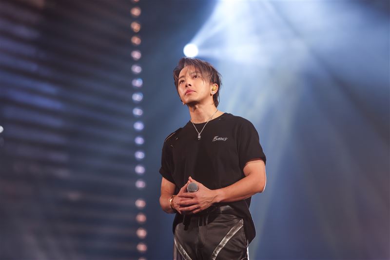 坤達持續投入公益活動，許願成為更好的人。（圖／相信音樂提供）