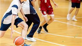 打籃球,運動。（示意圖／pexels）