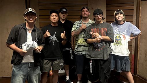 伍佰這經典原給他唱　遭退貨反狂賣50萬張