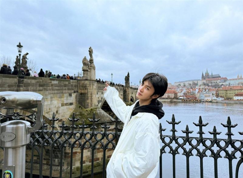 陳哲遠是中國人氣男神。（圖／翻攝自微博）