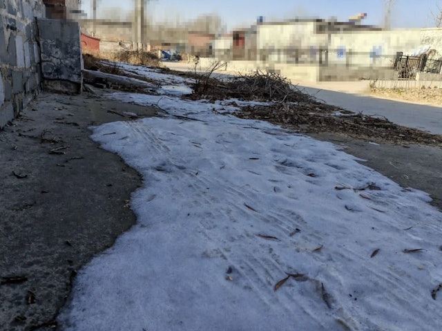 河北冬天時常出現零下氣溫，開不起暖氣讓不少窮農只能受寒。（圖／翻攝自鳳凰網《風暴眼》）