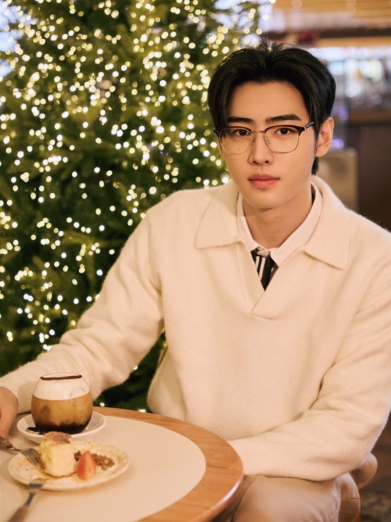 ENHYPEN人氣團員成訓結束上海行程返韓。(圖/翻攝自IG @official_parksunghoon)