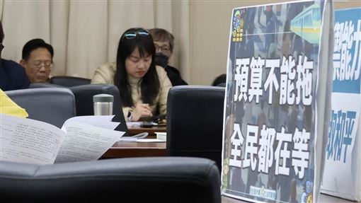 TPASS將斷炊　他怒斥藍白：不要在門口擋