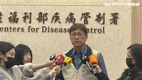 疾管署防疫醫師林詠青說明流感個案。（圖／記者蔣季容攝影）