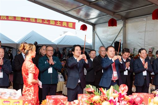 鍾東錦怨中央虧欠苗栗　賴清德當面回應