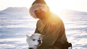 世界唯一的狗拉雪橇特種部隊──「天狼星巡邏隊」。（圖／翻攝自X平台 @daytonaAUG）