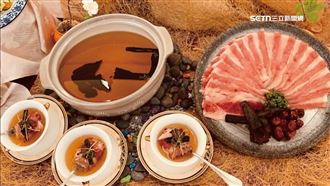 獨／圍爐年菜玩樂園哏　取摩天輪寓意圓滿