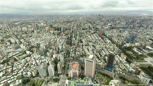房市多殺多危機？使照爆天量　建照卻創低