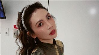 知三當三認愛小21歲男模！正宮心碎