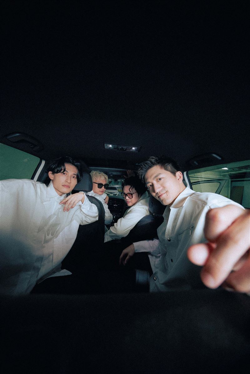 冰球樂團預告演唱會驚喜。（圖／何樂音樂提供）