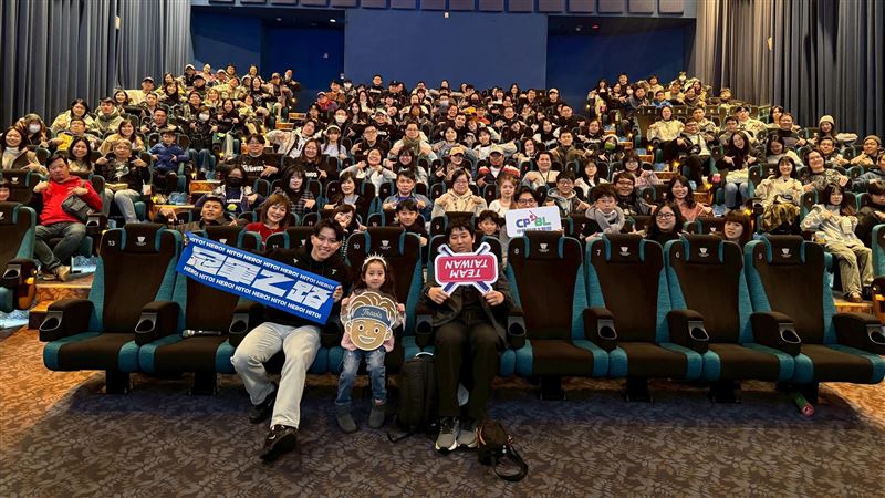 12強紀錄片《冠軍之路》，上映2週票房突破4500萬。（圖／牽猴子提供）