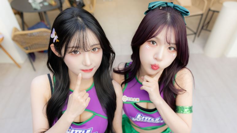 廉世彬（右）、高佳彬宣傳活動。（圖／CHEER UP提供）