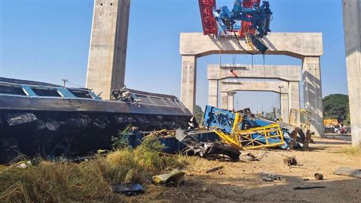 泰國一帶一路出事!吊車天降砸火車 已22死