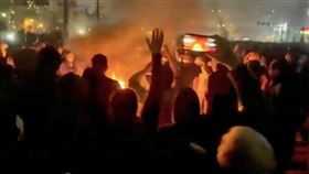 伊朗政權還沒垮台，美國石油業就已經看準當地的龐大商機。（圖／美聯社／達志影像）