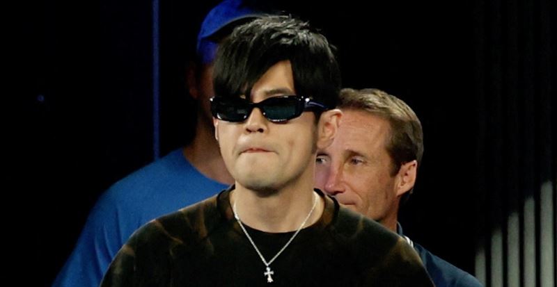 周杰倫所戴墨鏡確定為韓國知名潮牌。（圖／路透社／達志影像）