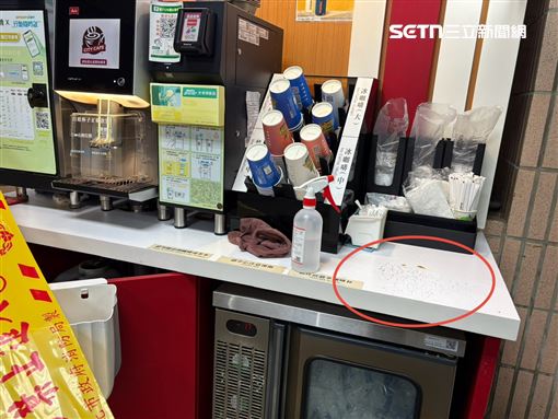 新／陪尪開庭太無聊！嫩妻竟火燒地院超商