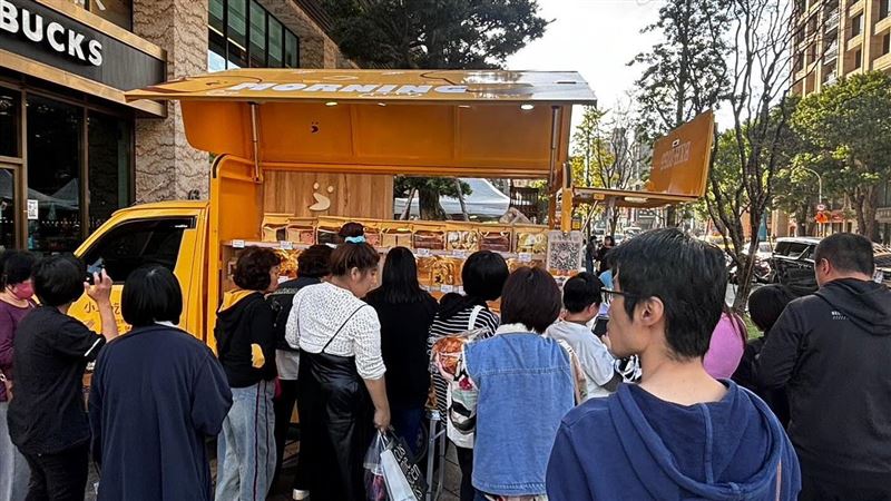 小鳥吃吐司爆倒閉！逾20員工拿嘸錢欠百萬