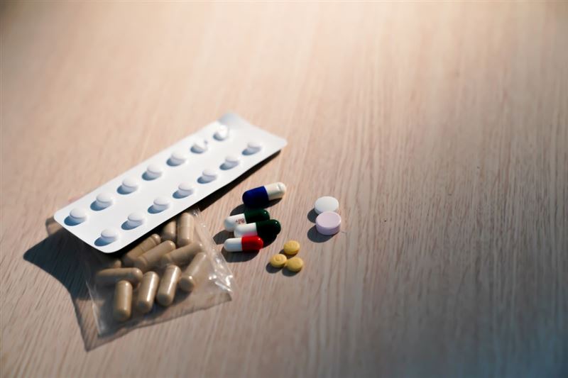 止痛藥依成分不同，適用族群與注意事項也有所差異，若未正確使用，不僅無法解決疼痛問題，更會對健康造成潛在風險。（示意圖）／台北慈濟醫院提供）