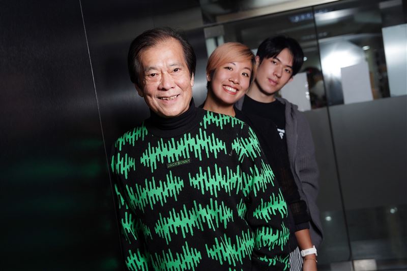 郭建宏（左起）帶領女兒郭彥伶與兒子郭方儒進入電視圈。（圖／記者趙于瑩攝影）