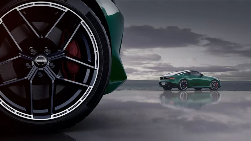 新推出的「雲龍綠」成為最大亮點。（圖／翻攝Nissan網站）