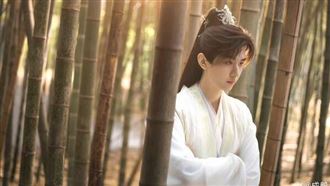 犯人嗆有本事告我　男星遭恐嚇噴紅漆辱罵