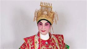 81歲粵劇國寶級名伶龍劍笙久違再登台，宣布重演經典代表作《李後主》，消息一出立刻引爆戲迷熱潮，門票開賣瞬間售罄。（圖／翻攝自FB）