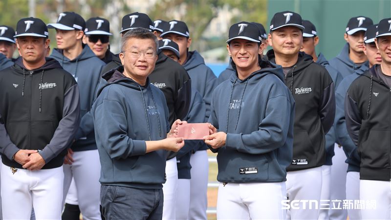 睽違20年重回國訓　陳傑憲成功追星