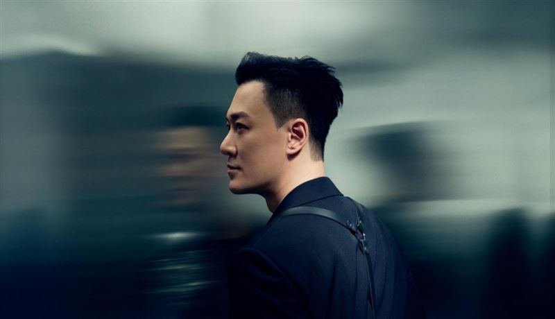 原訂倒數登場的東京演唱會臨時喊卡!林峯首度進軍日本開唱計畫生變,主辦單位緊急對外公告延期消息,引發歌迷關注後續安排。(圖/翻攝自林峯FB)