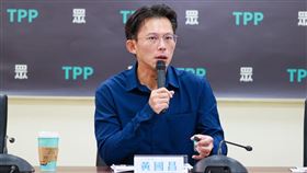 黃國昌出席民眾黨團「預算審議天經地義 台灣民意高度支持」民調記者會。（圖／民眾黨團提供） 