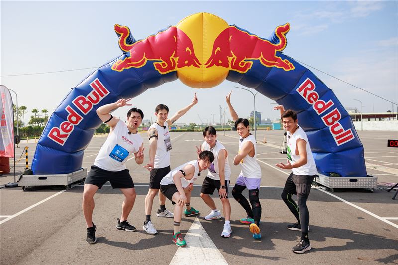 本週集結多位百萬訂閱網路紅人，挑戰高強度體能關卡。（圖／好看娛樂提供）