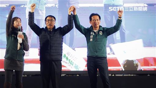 新／陳亭妃接棒爭台南市長　黃偉哲發聲了