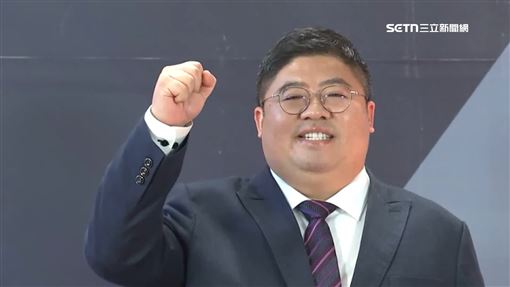 昔自嘲「歹竹出好筍」　蔡啟芳讚兒蔡易餘