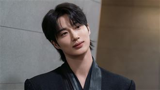 邊佑錫遭黑粉「病態攻擊」！公司怒告回擊