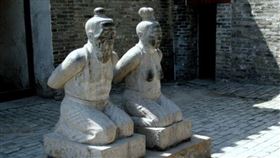 ▲秦檜夫妻跪像（圖／翻攝自百度百科）