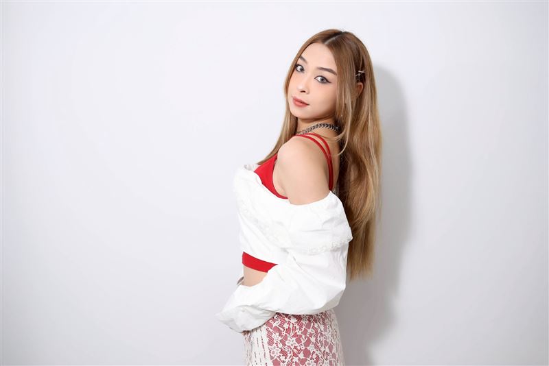 珮珮擁有靈異體質，拍攝〈耍心機〉MV意外撞鬼。（圖／記者鄭孟晃攝影）