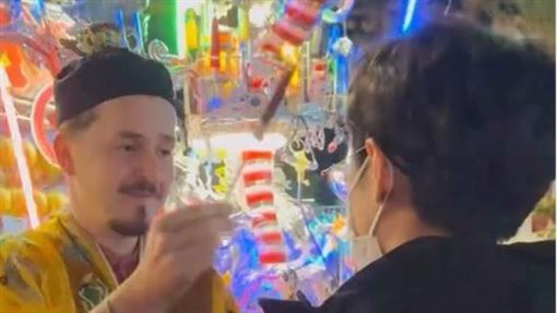 溪湖24年一科大建醮驚見洋道士執火筆祈福