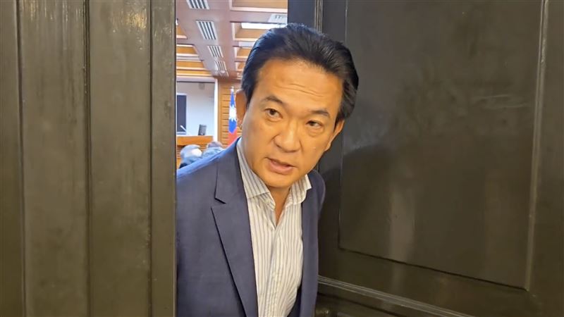 傳出陳亭妃親自拜會的消息，林俊憲則表示「沒收到通知」。（圖／翻攝畫面）