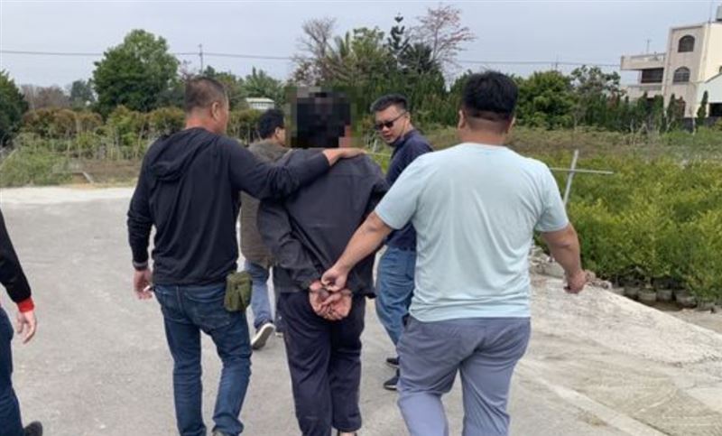 朱漢宗至監外工廠作業時翻牆逃獄，逃亡23小時後在永靖老家遭逮。（圖／翻攝畫面）