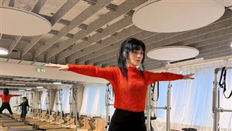 60歲唐綺陽練皮拉提　「火辣曲線」全看光