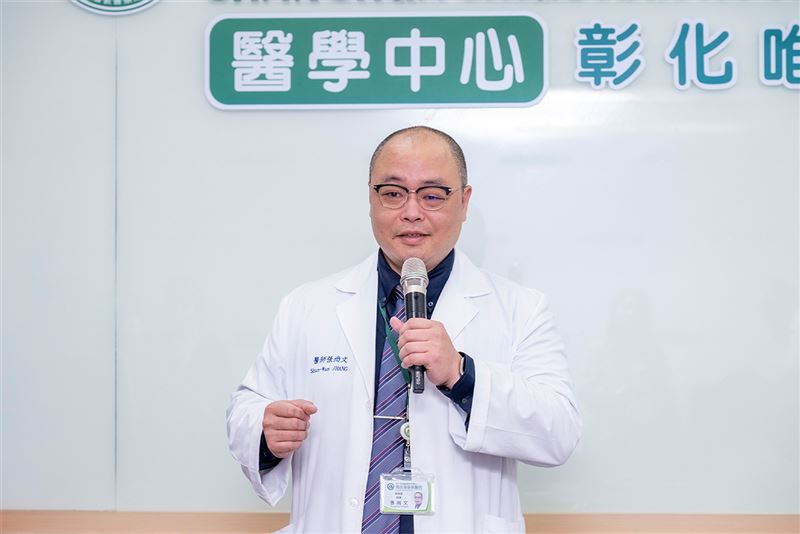 醫療長張尚文表示，彰基採購公開透明，自費率幾乎全國最低，把大量盈餘回饋給員工。（圖／彰基提供）