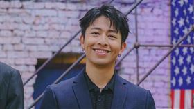 蓋瑞豪賭「梭哈」慘變祭品。（圖／小公視提供）