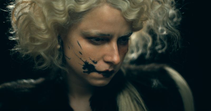 《科學新娘！》電影劇照。（圖／華納兄弟提供）