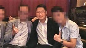 去年一審依加重詐欺、洗錢、組織條例等罪判黃有期徒刑6年8月；黃不服上訴，結果二審判得更重，台中高分院今(15)日依法判處黃有期徒刑12年。（讀者提供）